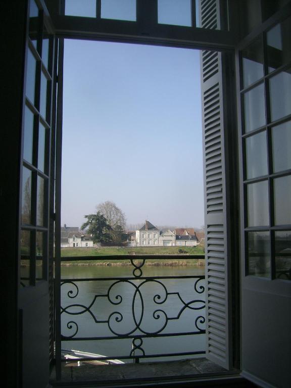 Les Fleurons B&B 阿姆博斯 客房 照片